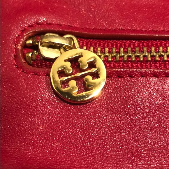 Red Tory Burch Clutch - Picture 4 of 5